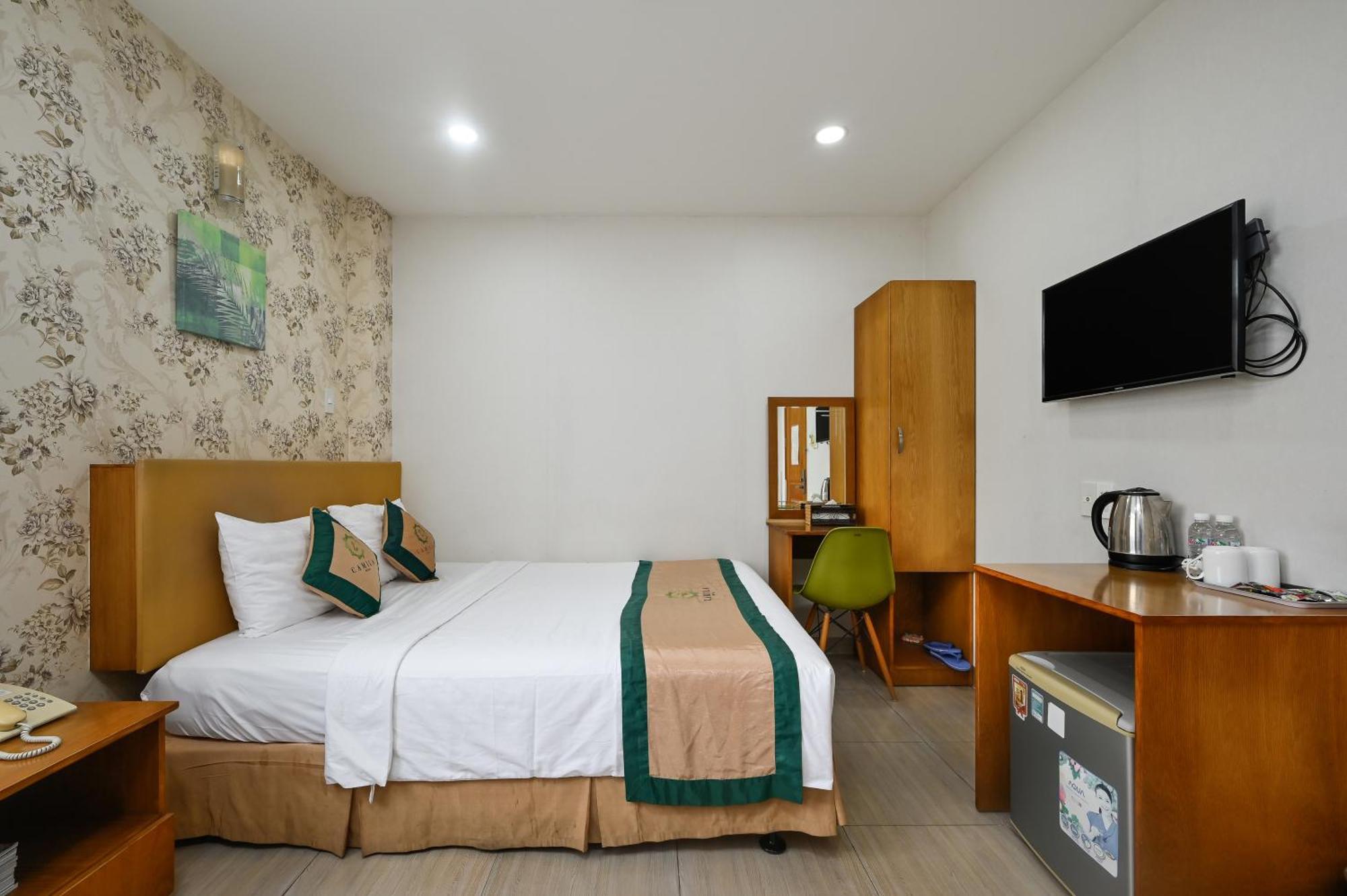 Camila Airport Hotel Hotel 3*