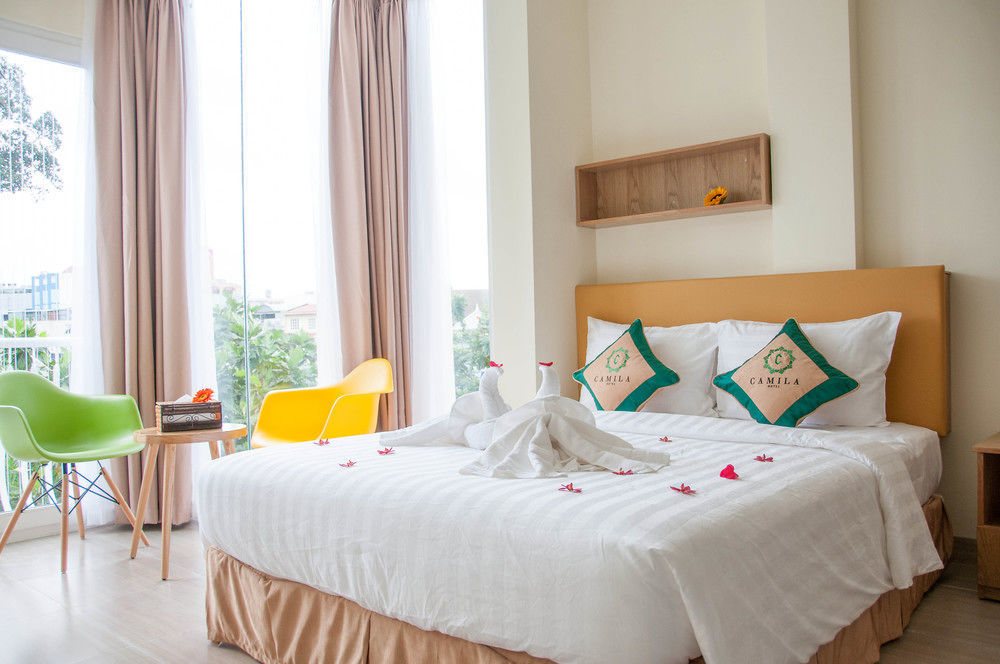 Hotel Camila Airport Hotel 3*